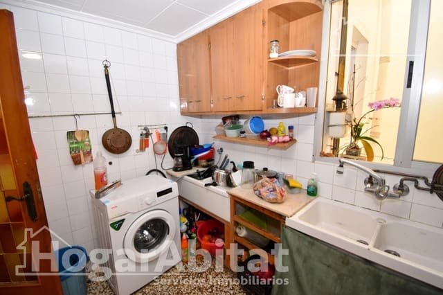 4 chambre Appartement à vendre à Alzira - 99 000 € (Ref: 9867061)