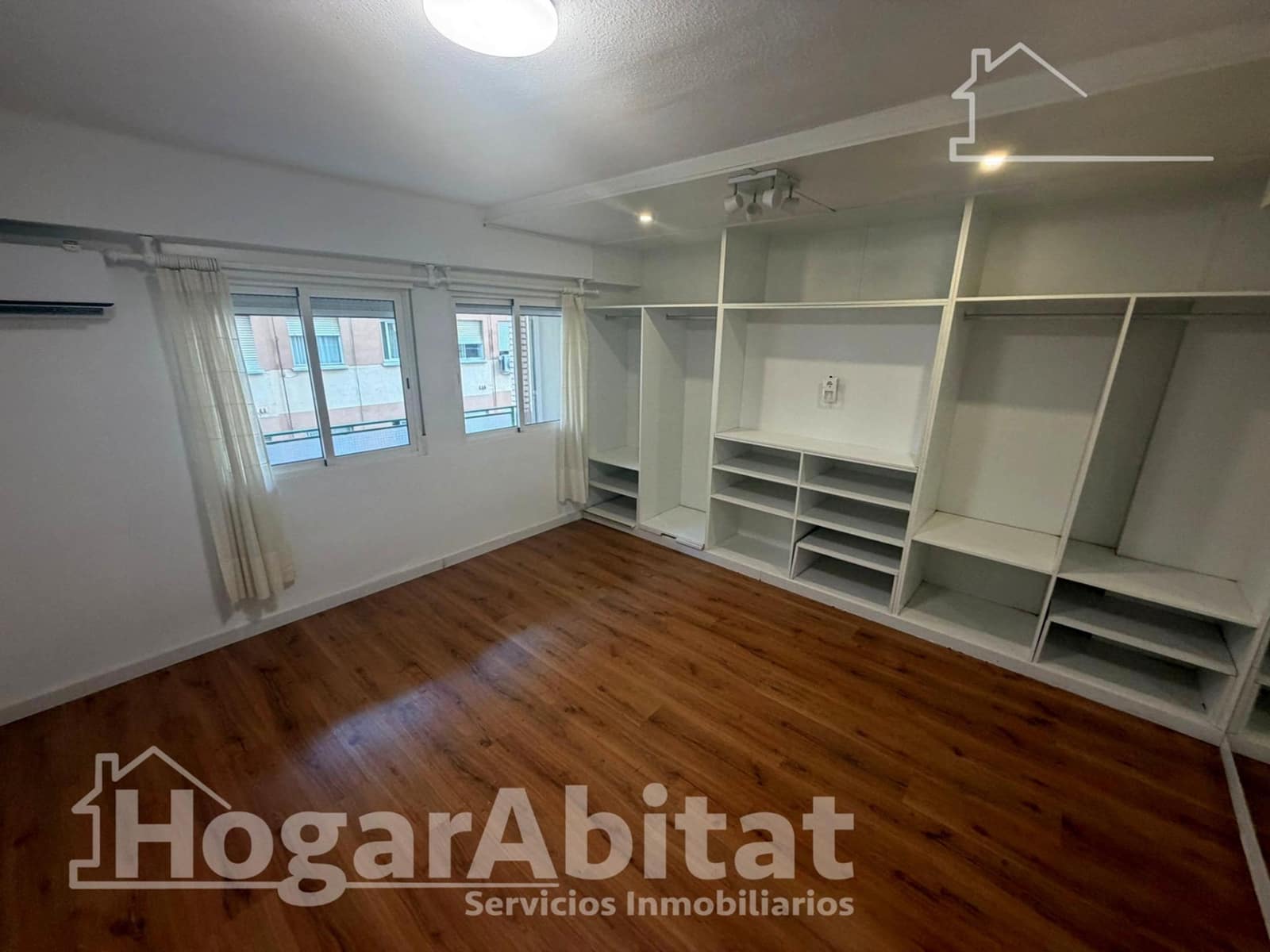 3 quarto Apartamento para venda em Lliria - 185 000 € (Ref: 9867065)