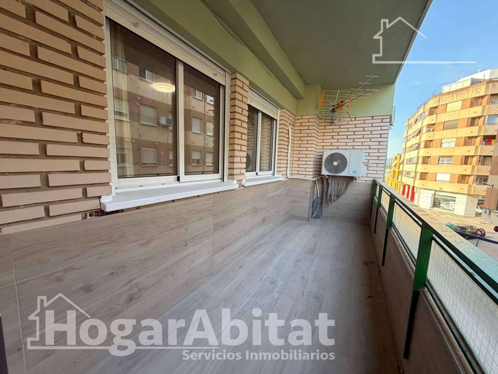 3 quarto Apartamento para venda em Lliria - 185 000 € (Ref: 9867065)