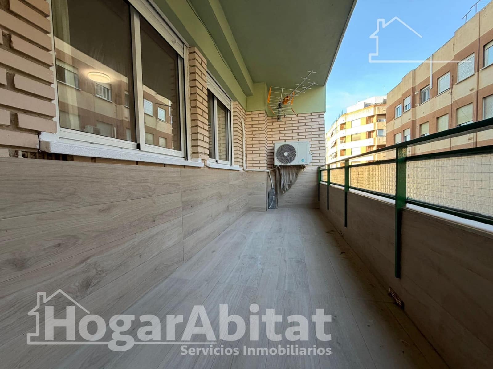 3 quarto Apartamento para venda em Lliria - 185 000 € (Ref: 9867065)
