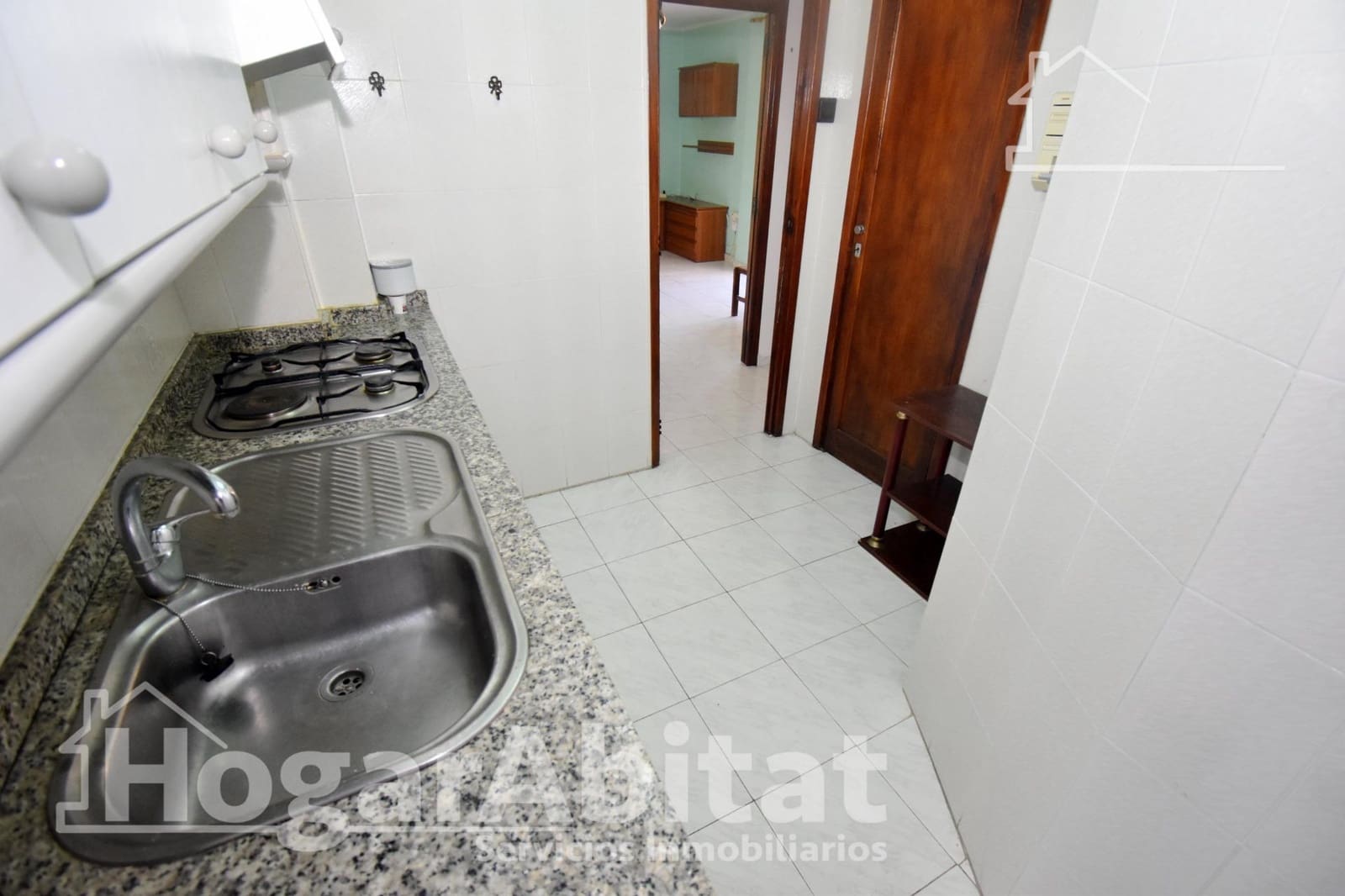 3 sypialnia Mieszkanie na sprzedaż w Castello de la Plana - 140 000 € (Ref: 9867069)