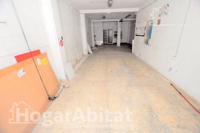 Commercieel te koop in Nou Moles, Valencia stad - € 82.000 (Ref: 9867073)