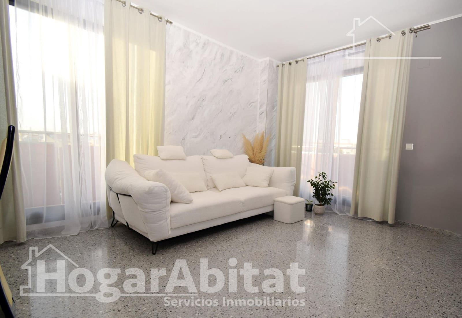 2 slaapkamer Flat te koop in Alfafar met garage - € 259.900 (Ref: 9868636)
