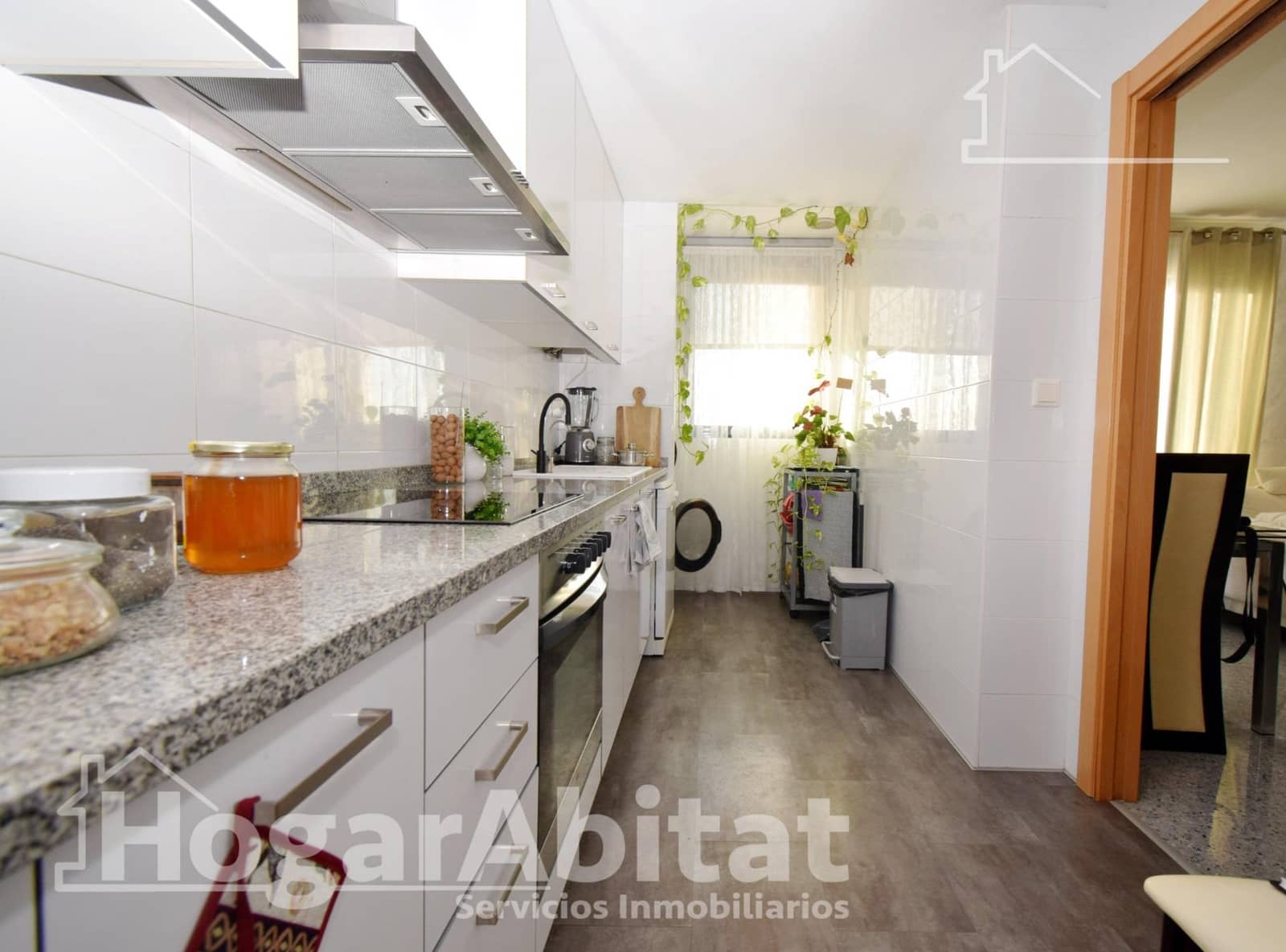 2 slaapkamer Flat te koop in Alfafar met garage - € 259.900 (Ref: 9868636)