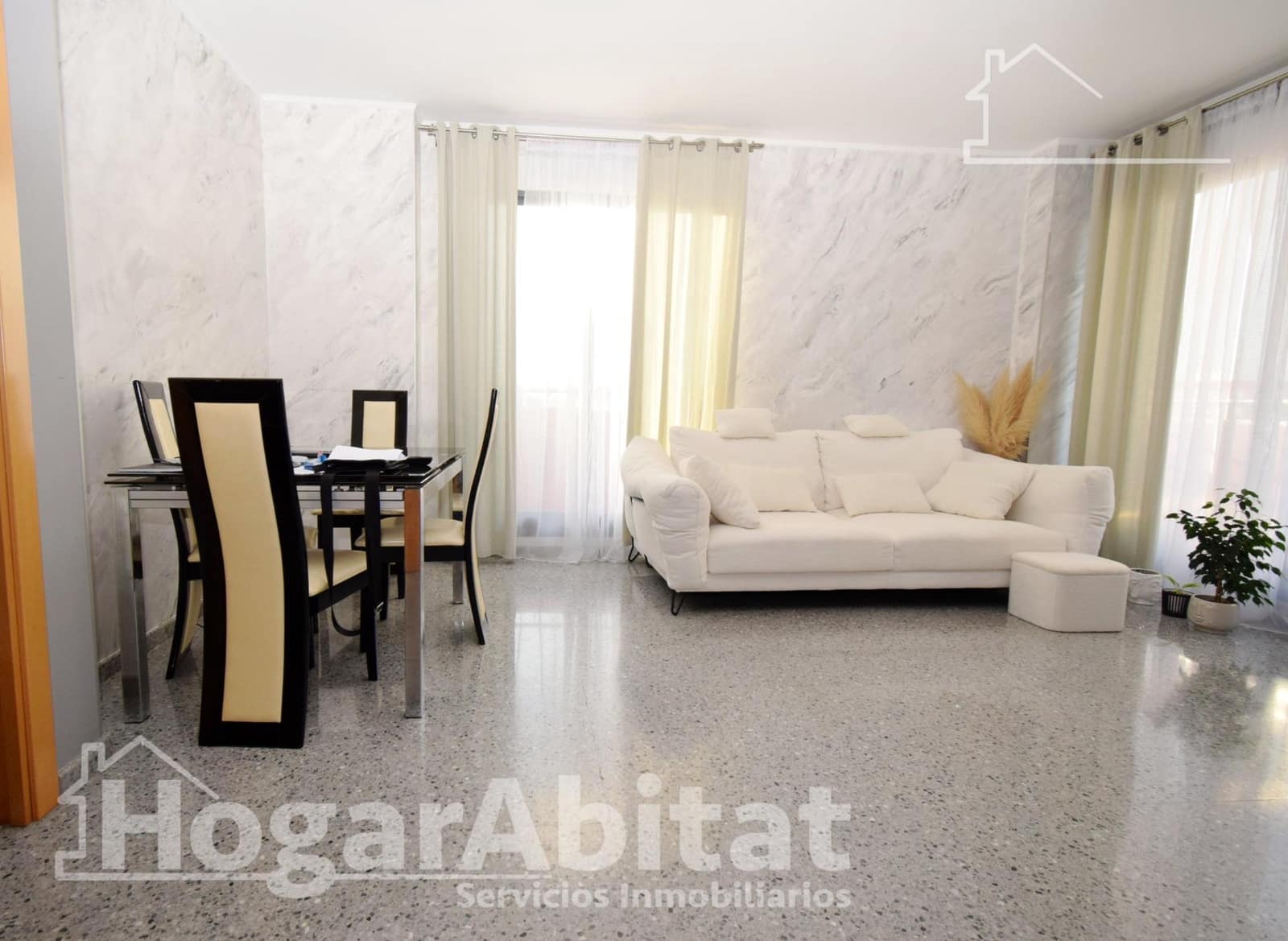 2 slaapkamer Flat te koop in Alfafar met garage - € 259.900 (Ref: 9868636)