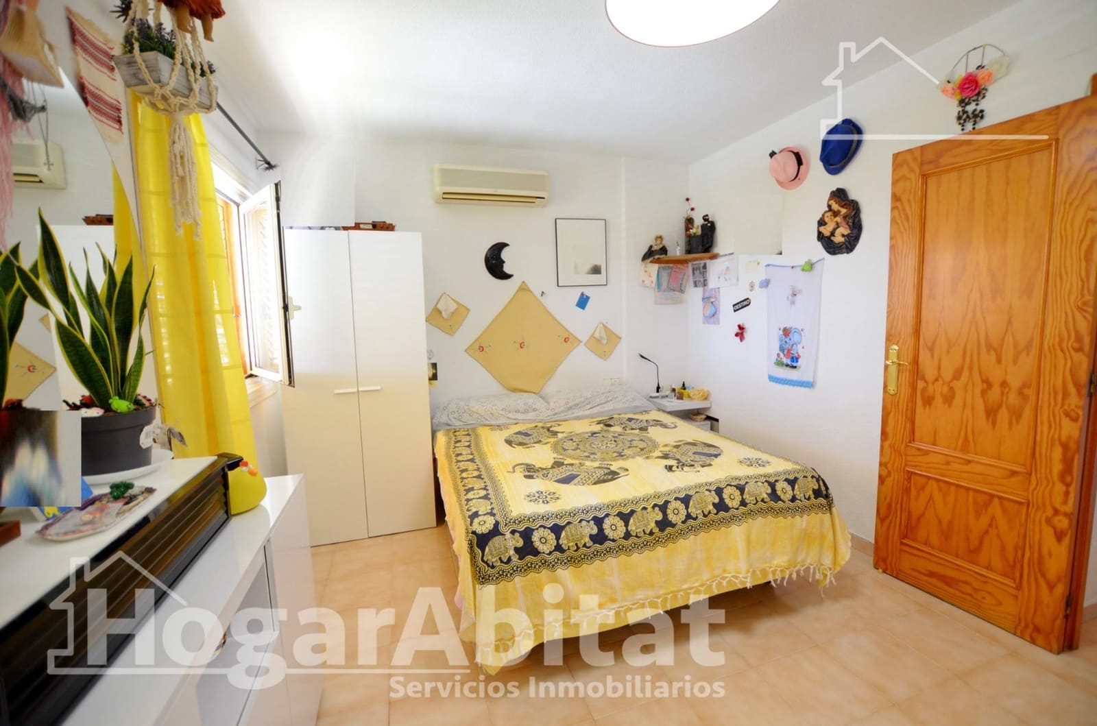 4 makuuhuone Rivitalo myytävänä paikassa San Juan de Alicante / Sant Joan d'Alacant mukana uima-altaan 
autotalli - 465 000 € (Ref: 9868647)