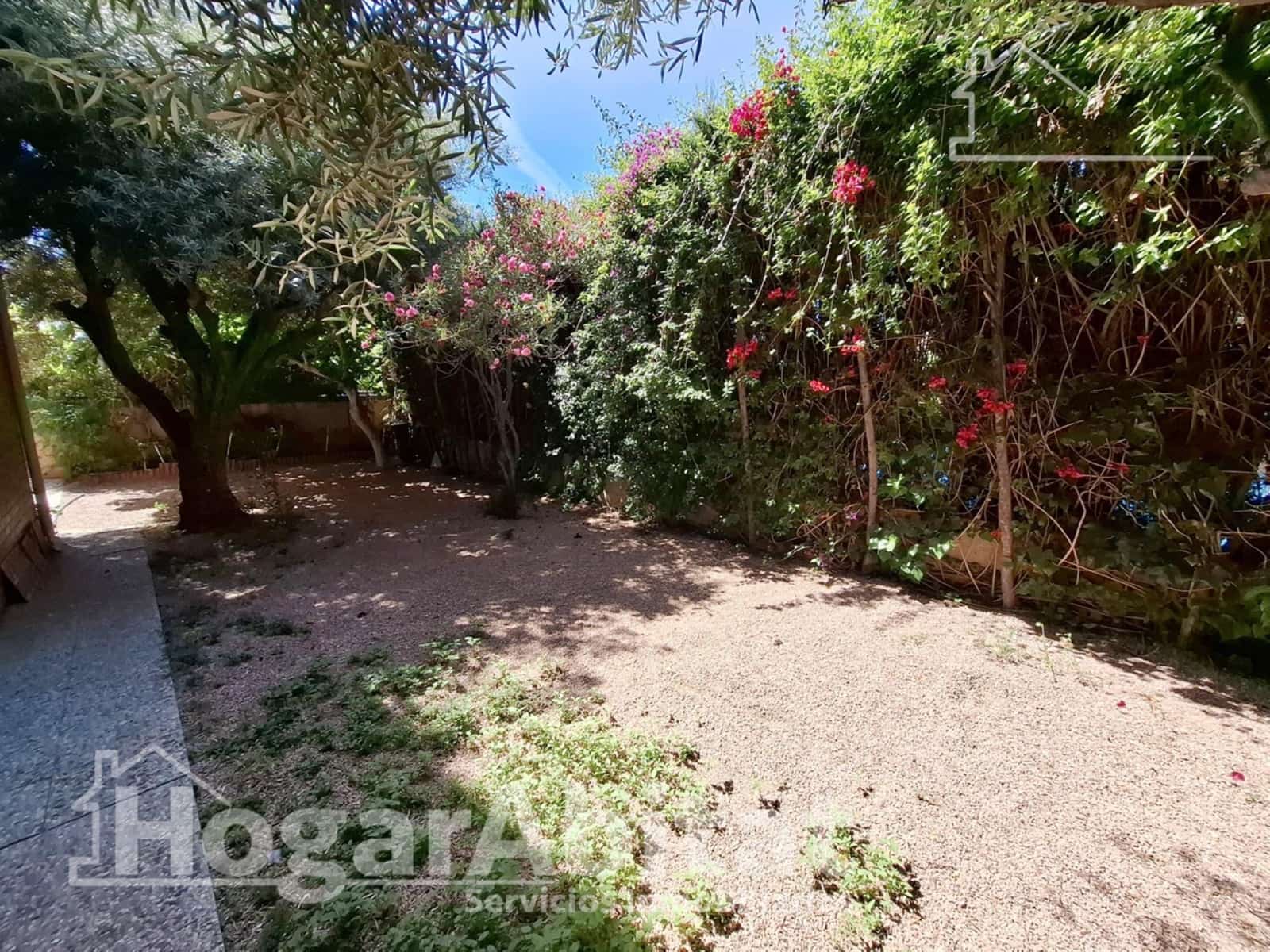 4 makuuhuone Rivitalo myytävänä paikassa San Juan de Alicante / Sant Joan d'Alacant mukana uima-altaan 
autotalli - 465 000 € (Ref: 9868647)