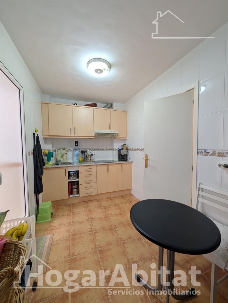 3 quarto Apartamento para venda em Alicante cidade - 180 000 € (Ref: 9868648)