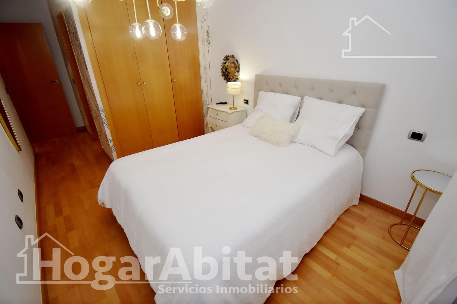 3 makuuhuone Asunto myytävänä paikassa Castello de la Plana mukana 
autotalli - 295 000 € (Ref: 9868649)