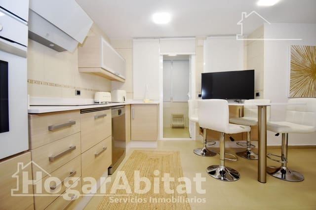3 makuuhuone Asunto myytävänä paikassa Castelló de la Plana mukana 
autotalli - 295 000 € (Ref: 9868649)