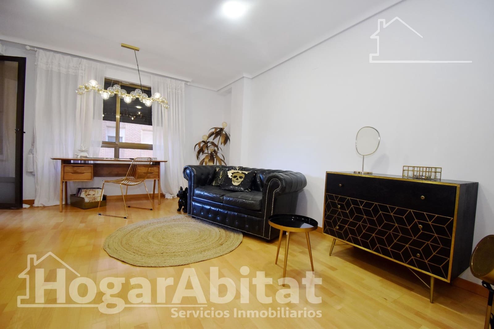 3 makuuhuone Asunto myytävänä paikassa Castello de la Plana mukana 
autotalli - 295 000 € (Ref: 9868649)