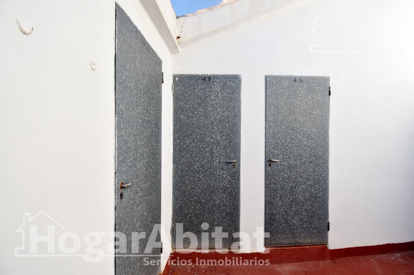 3 makuuhuone Asunto myytävänä paikassa Castello de la Plana mukana 
autotalli - 295 000 € (Ref: 9868649)