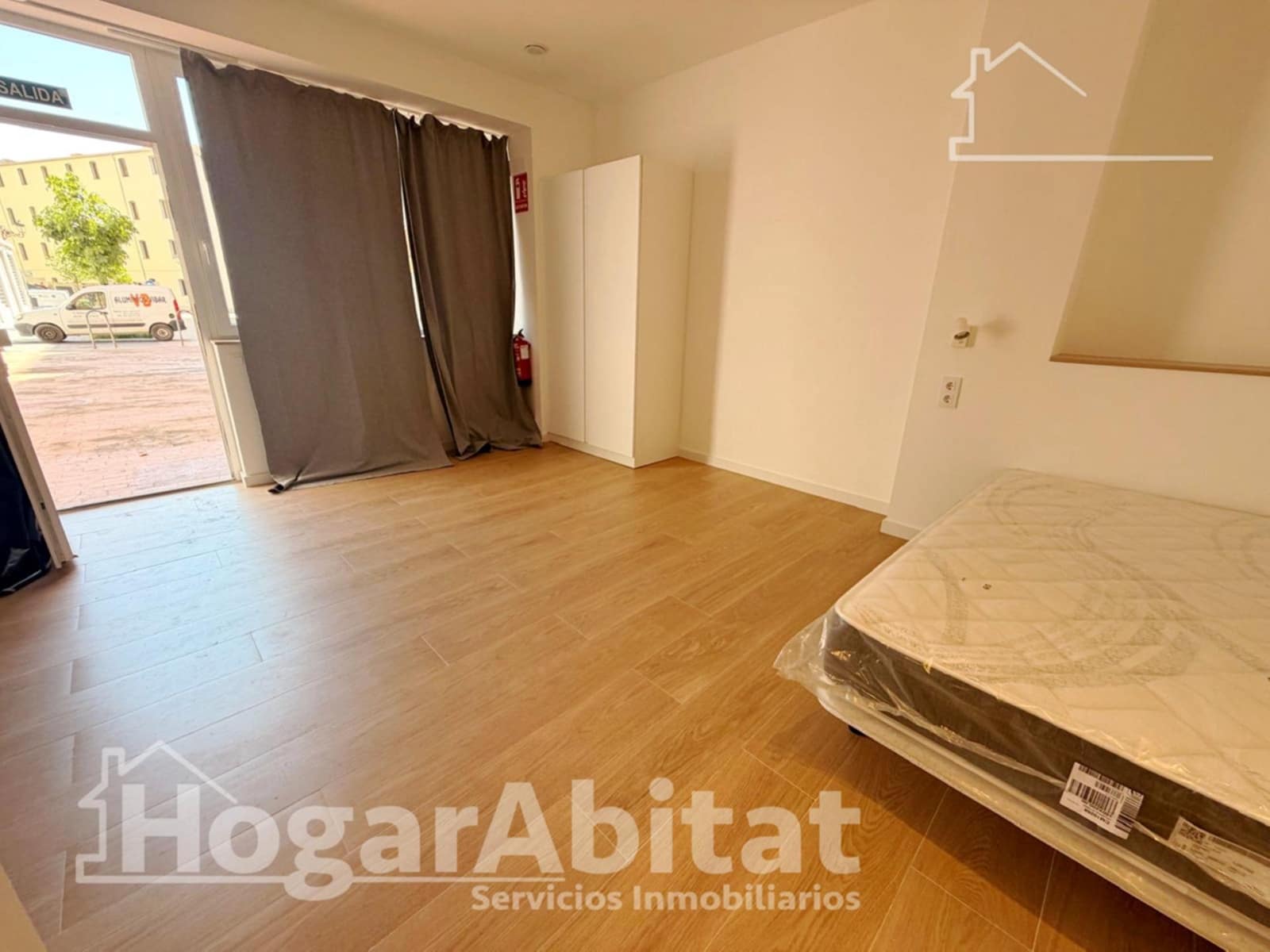 4 slaapkamer Flat te koop in Valencia stad - € 749.000 (Ref: 9873557)