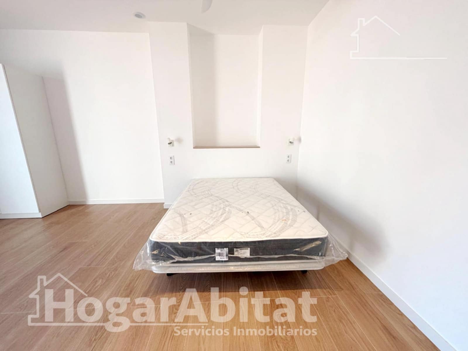 4 slaapkamer Flat te koop in Valencia stad - € 749.000 (Ref: 9873557)