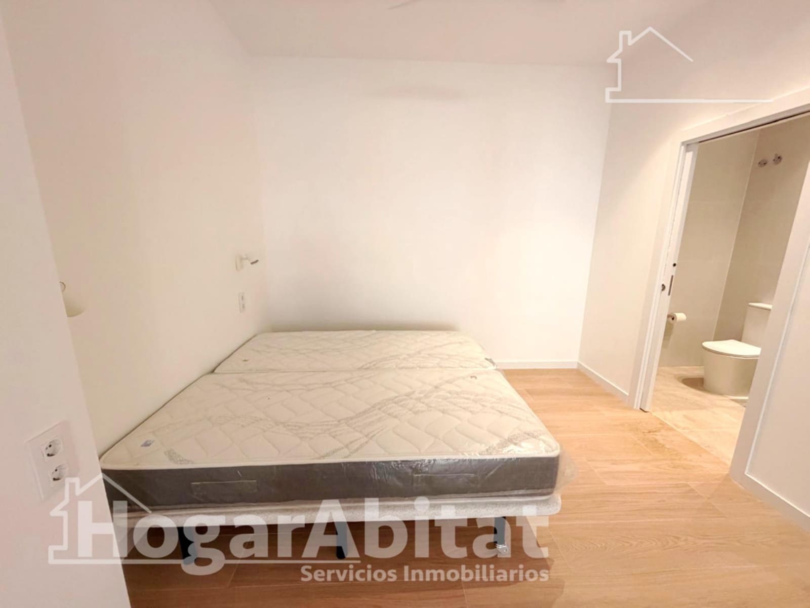 4 slaapkamer Flat te koop in Valencia stad - € 749.000 (Ref: 9873557)