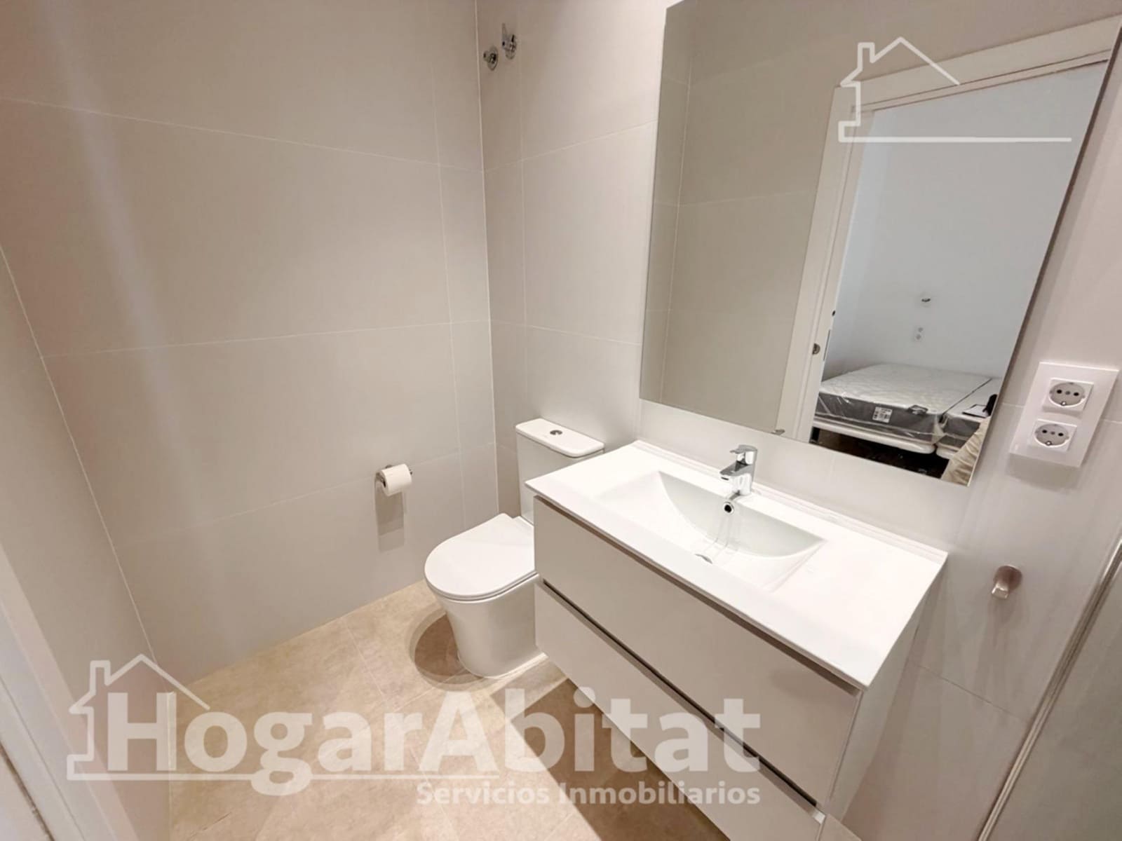 4 slaapkamer Flat te koop in Valencia stad - € 749.000 (Ref: 9873557)