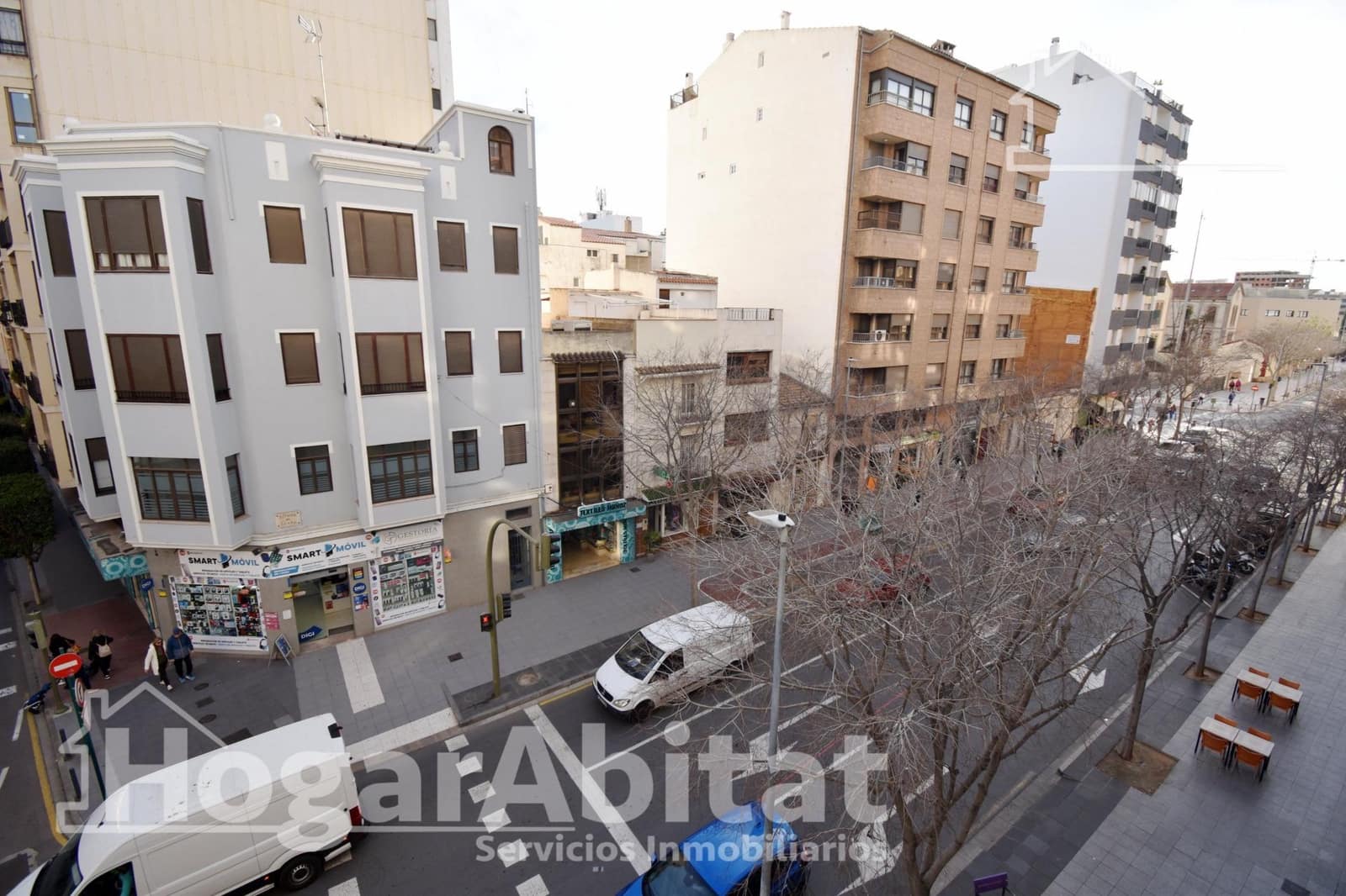 6 bedroom Flat for sale in Castello de la Plana with garage - € 405,000 (Ref: 9873566)