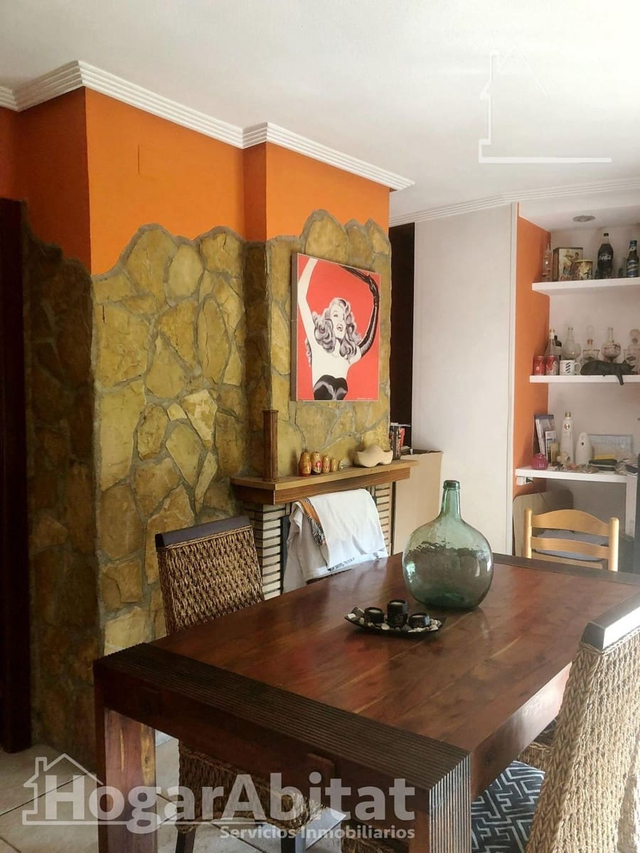 3 bedroom Flat for sale in Castello de la Plana with garage - € 200,000 (Ref: 9873567)