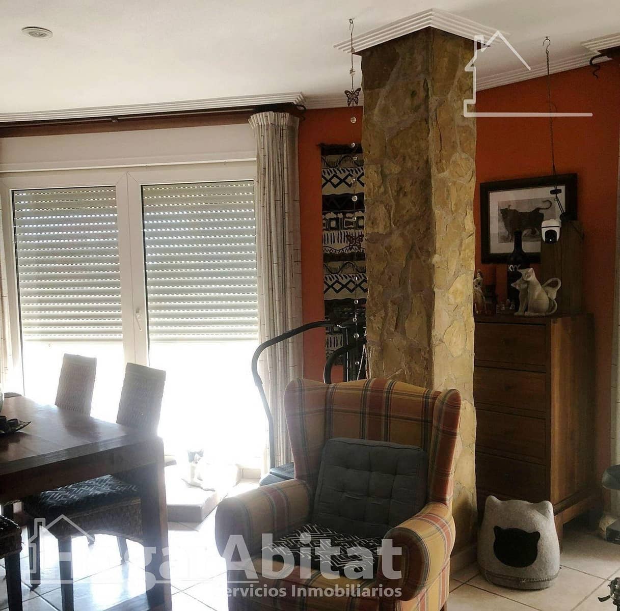 3 bedroom Flat for sale in Castello de la Plana with garage - € 200,000 (Ref: 9873567)