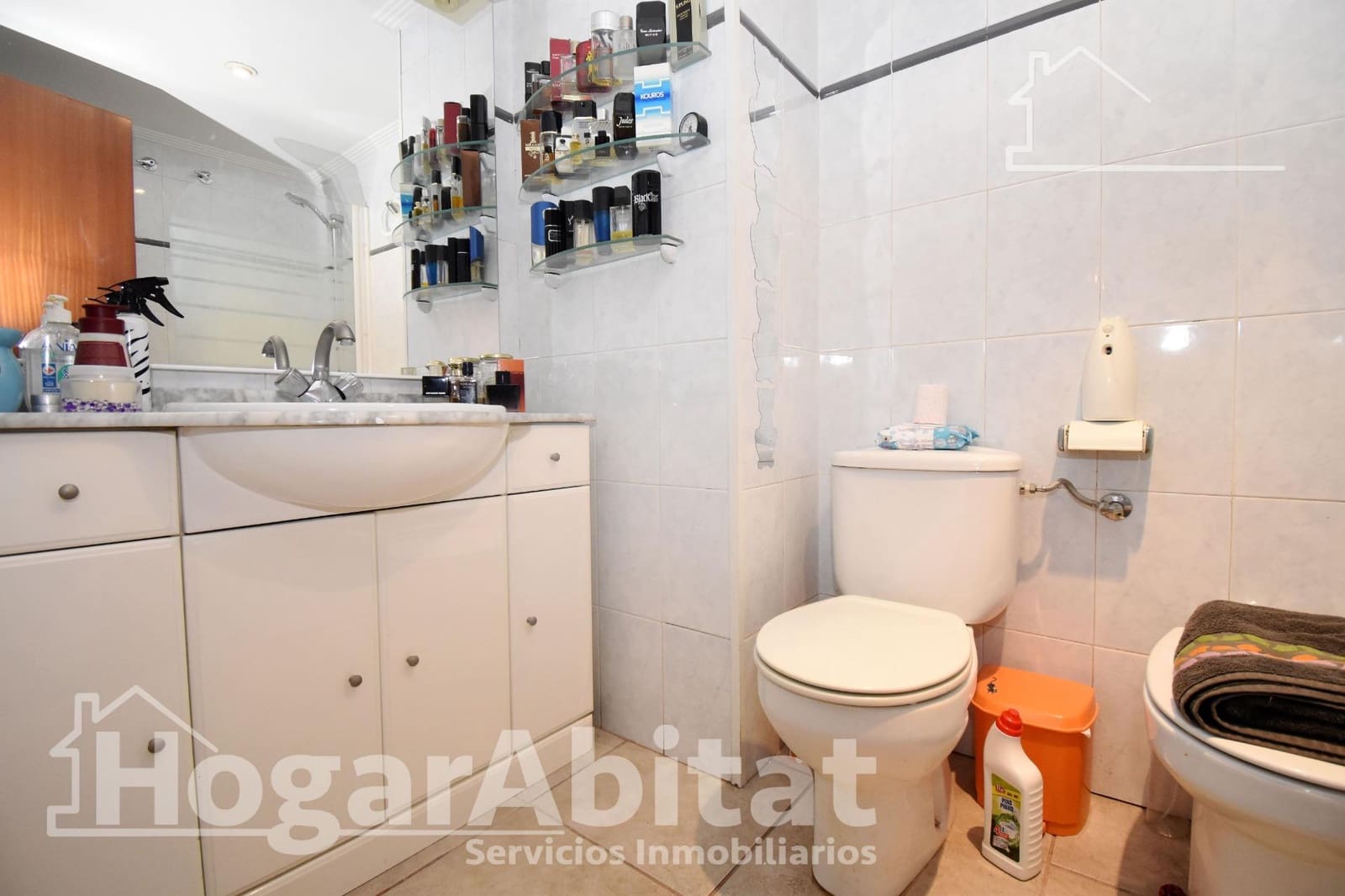 3 bedroom Flat for sale in Castello de la Plana with garage - € 200,000 (Ref: 9873567)