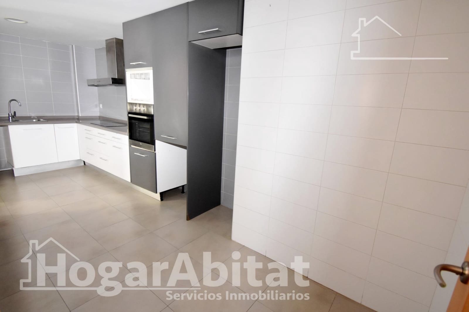 3 soverom Leilighet til salgs i Massanassa med garasje - € 325 000 (Ref: 9876489)