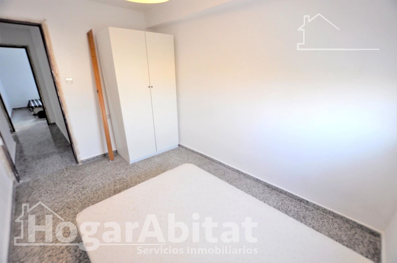 3 quarto Penthouse para venda em Mislata - 250 000 € (Ref: 9876490)