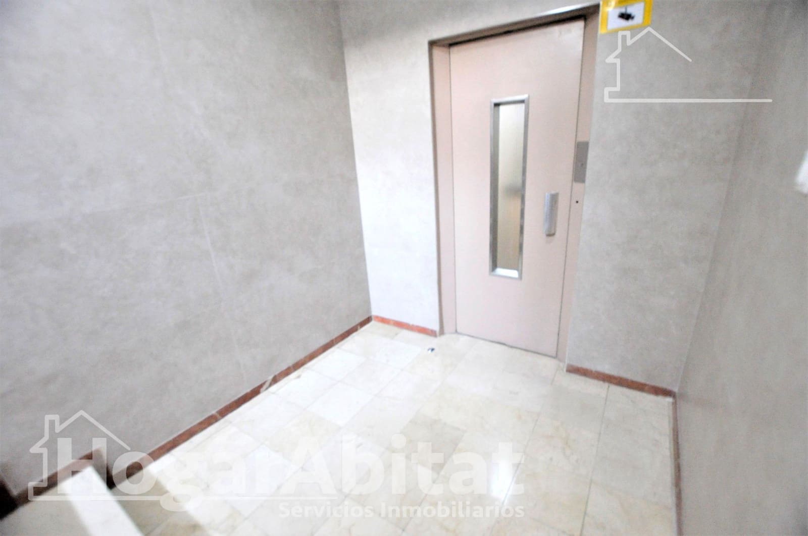 3 quarto Penthouse para venda em Mislata - 250 000 € (Ref: 9876490)