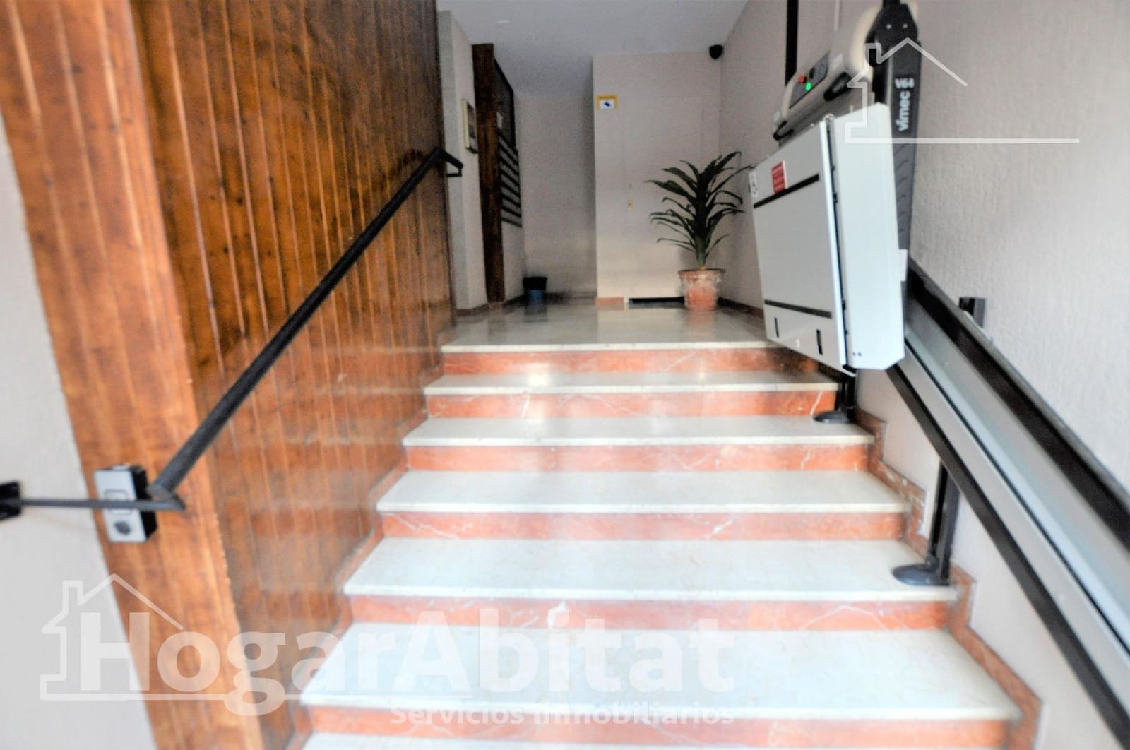 3 quarto Penthouse para venda em Mislata - 250 000 € (Ref: 9876490)