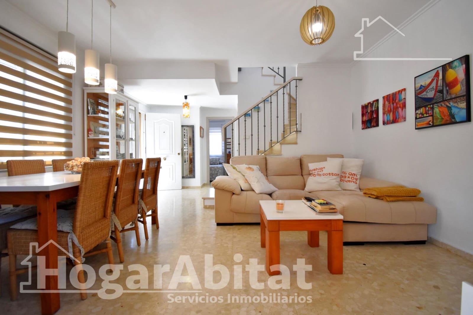 2 slaapkamer Rijtjeshuis te koop in Oliva met zwembad - € 390.000 (Ref: 9878908)