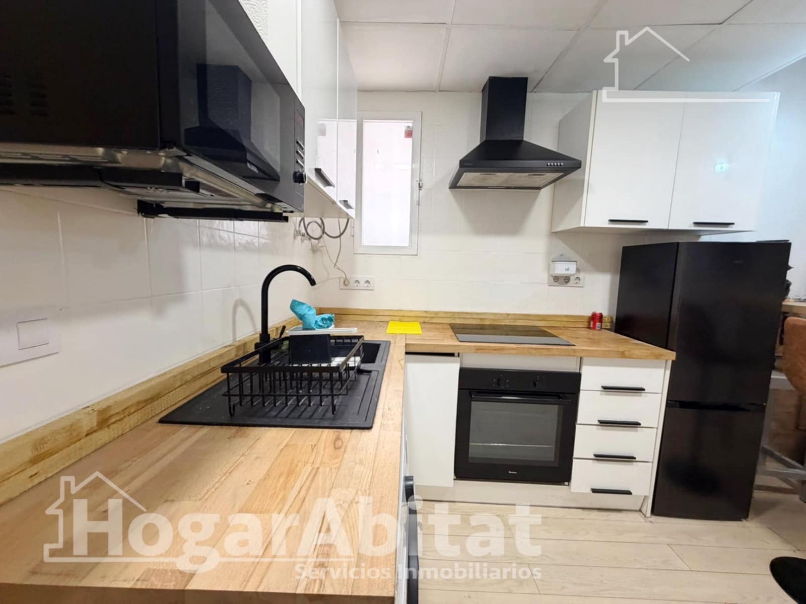 2 bedroom Flat for sale in Benaguasil - € 120,000 (Ref: 9878913)