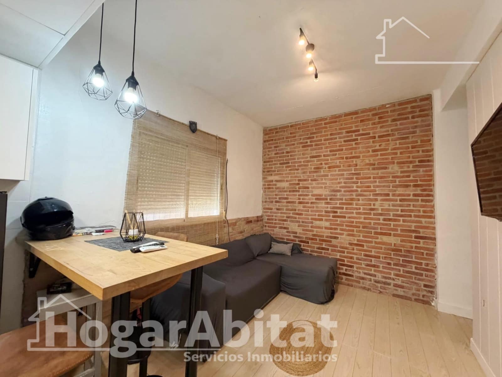 2 bedroom Flat for sale in Benaguasil - € 120,000 (Ref: 9878913)