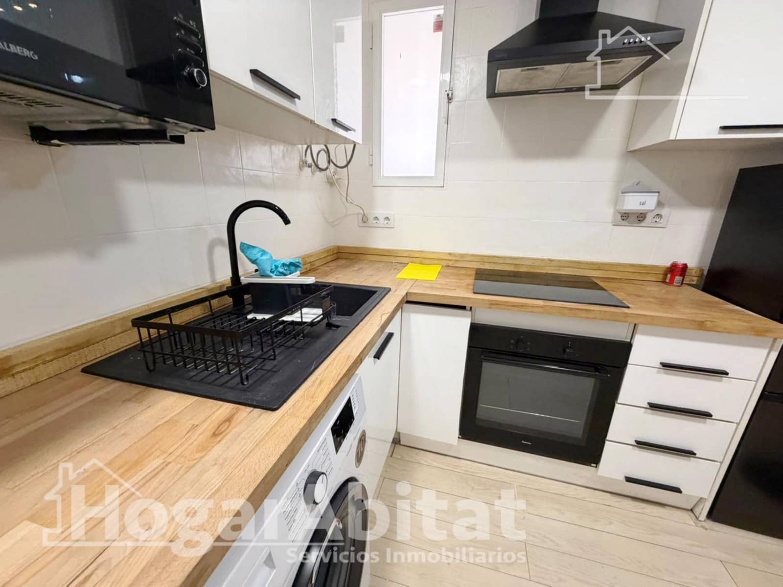2 bedroom Flat for sale in Benaguasil - € 120,000 (Ref: 9878913)