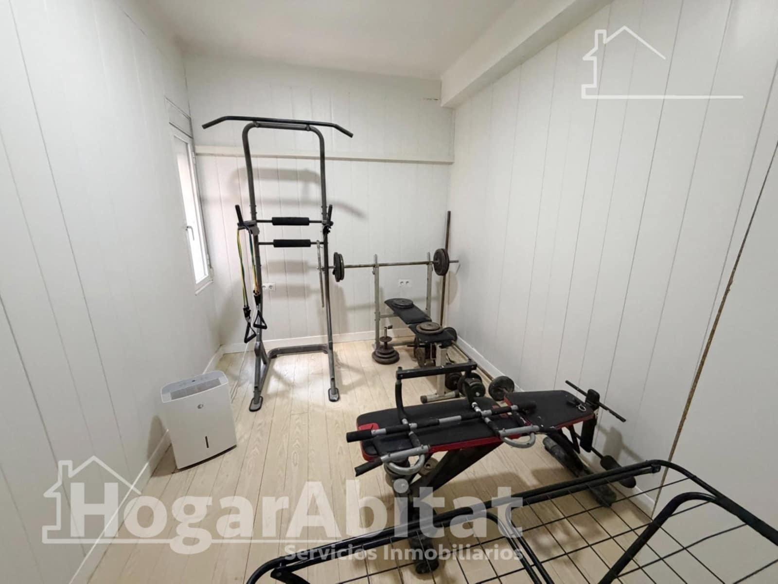 2 bedroom Flat for sale in Benaguasil - € 120,000 (Ref: 9878913)