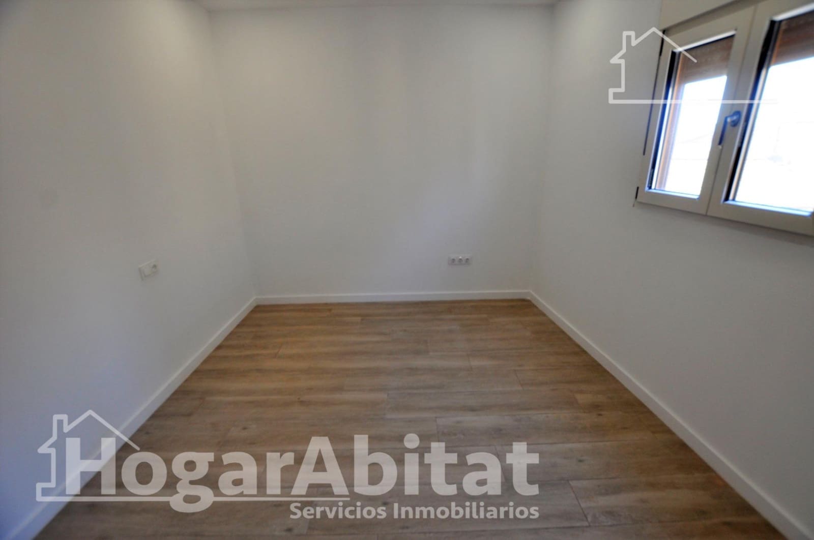 3 makuuhuone Asunto myytävänä paikassa Massanassa - 267 800 € (Ref: 9878915)
