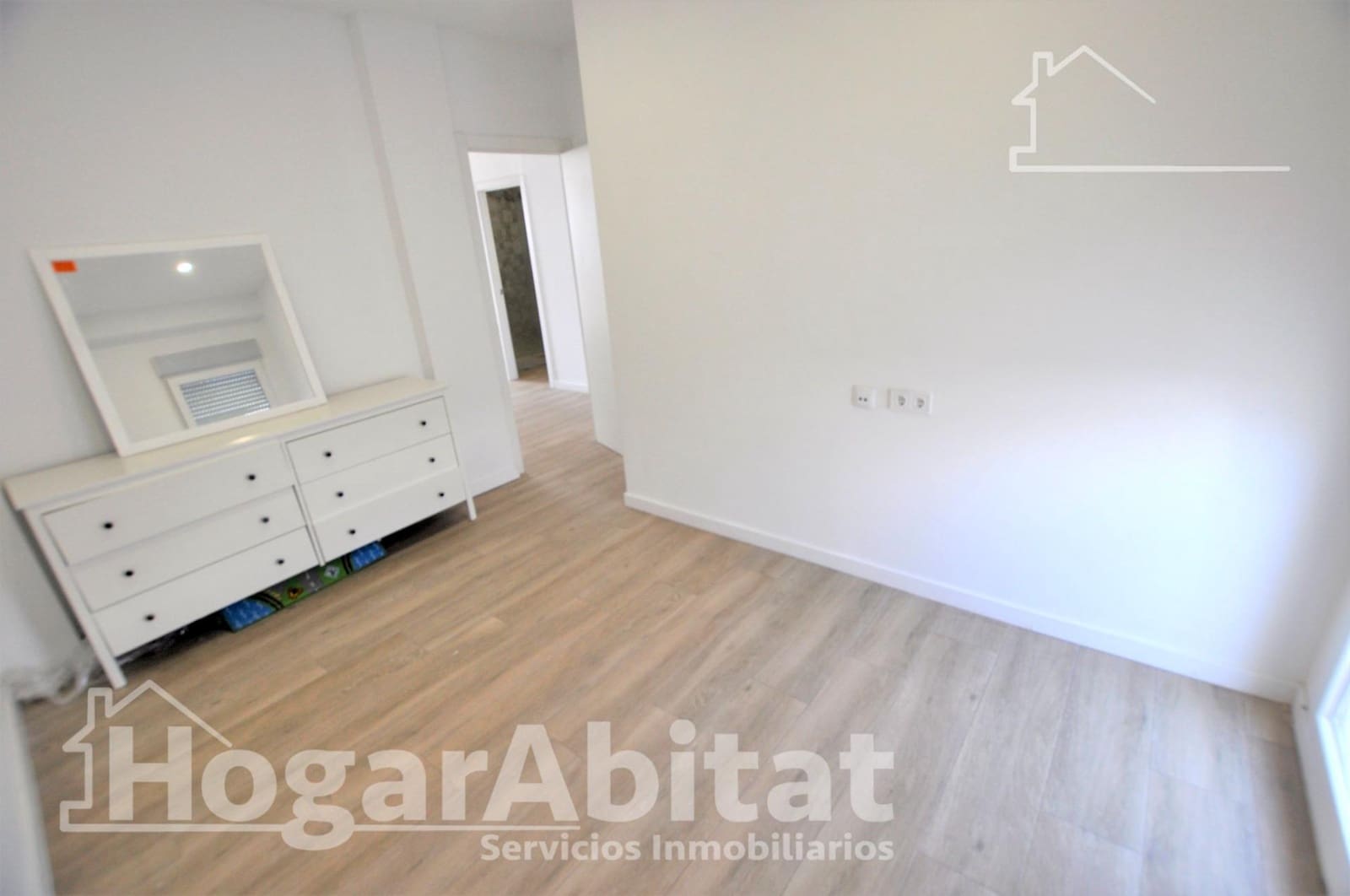 3 makuuhuone Asunto myytävänä paikassa Massanassa - 267 800 € (Ref: 9878915)