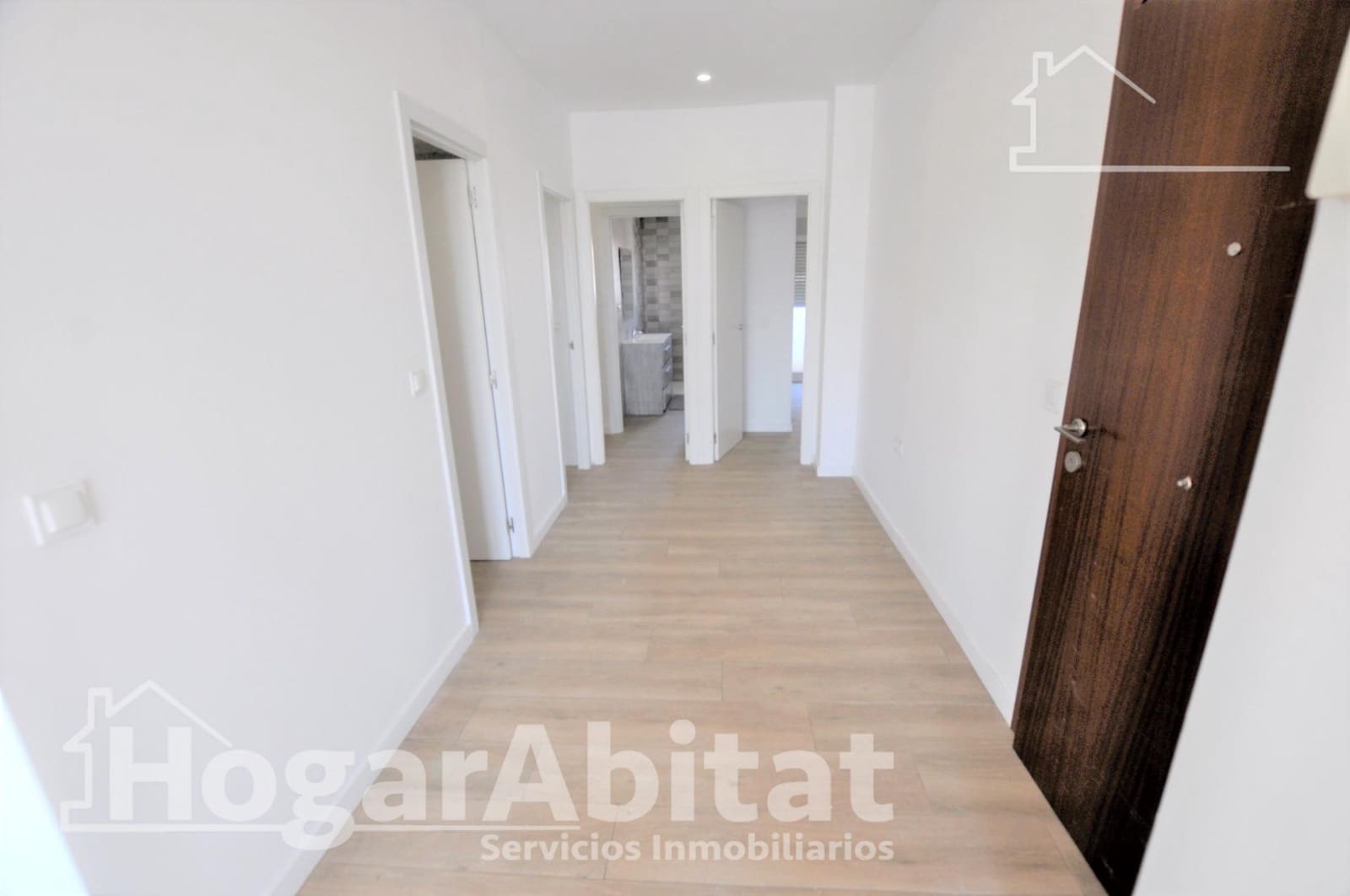 3 makuuhuone Asunto myytävänä paikassa Massanassa - 267 800 € (Ref: 9878915)