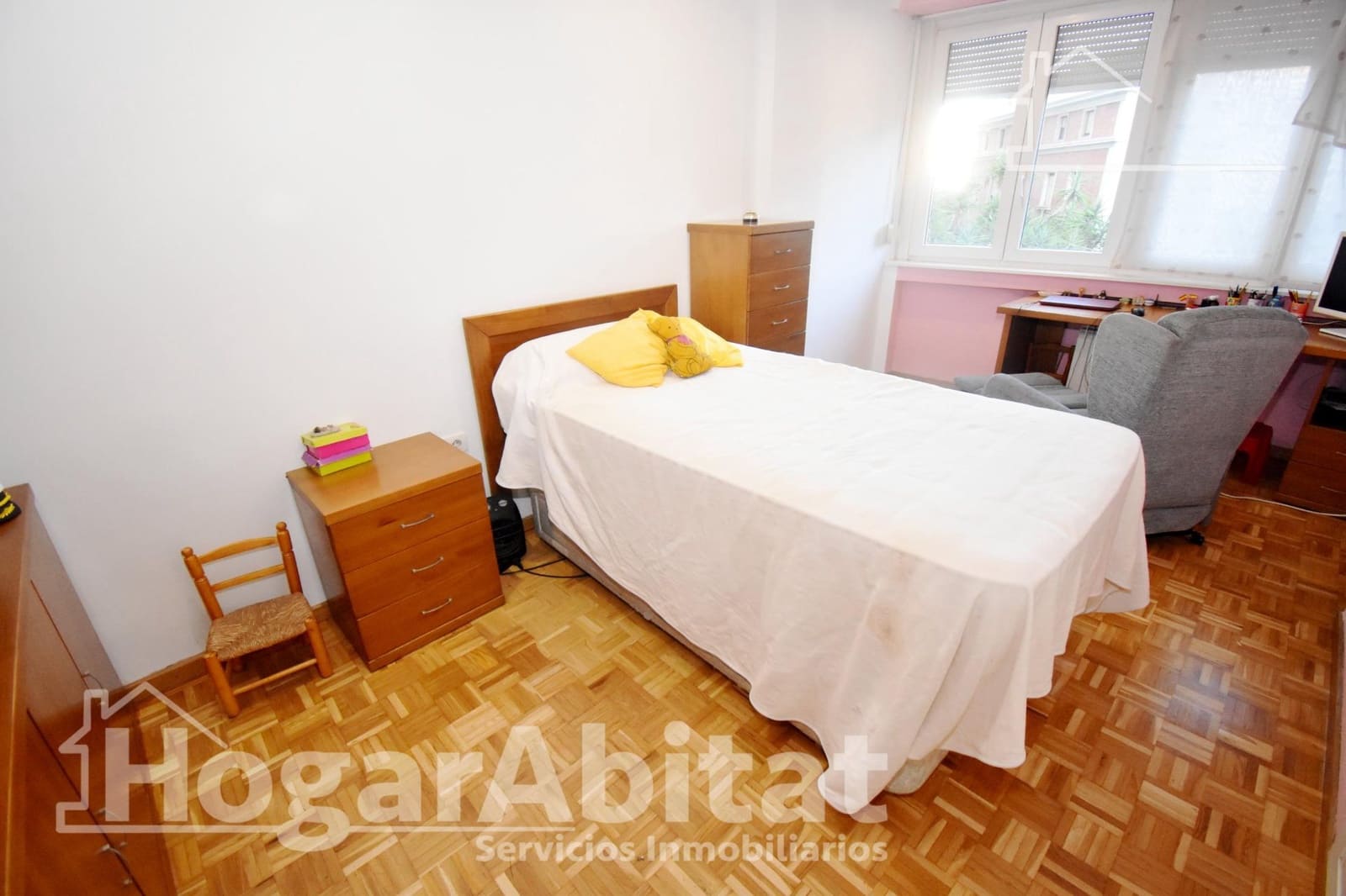 5 bedroom Flat for sale in Castello de la Plana - € 295,000 (Ref: 9878916)
