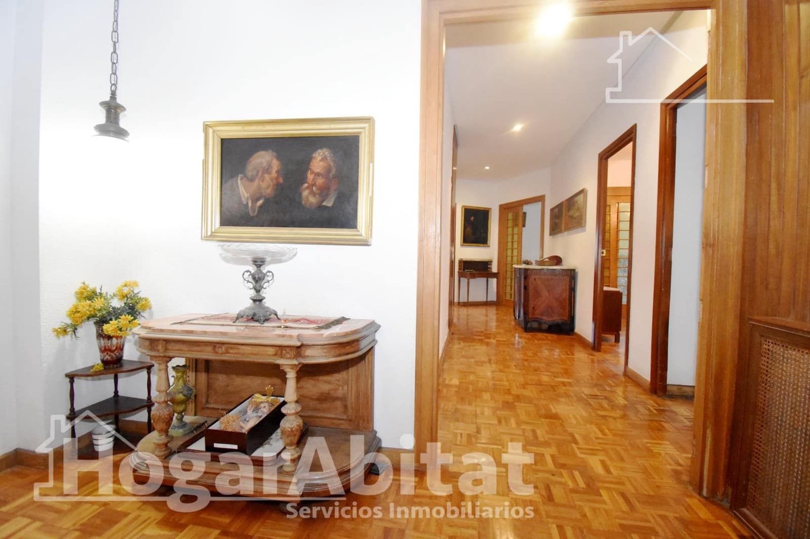 5 bedroom Flat for sale in Castello de la Plana - € 295,000 (Ref: 9878916)