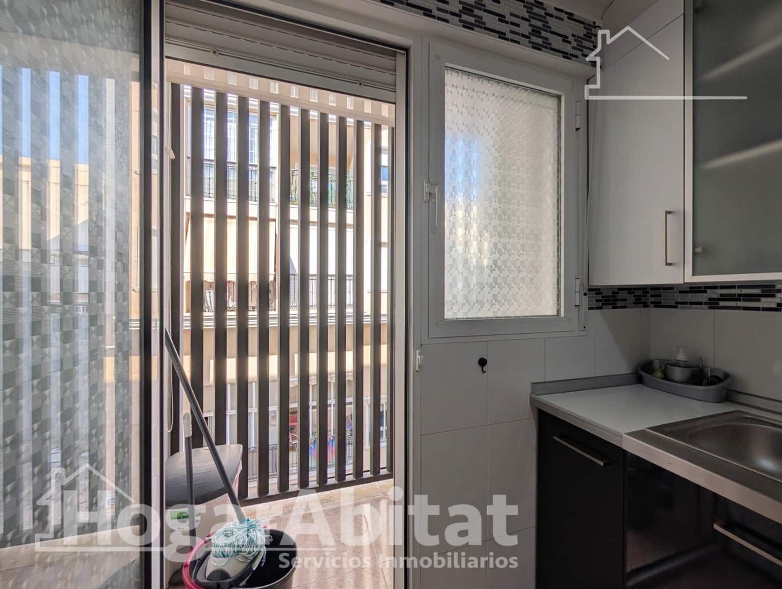 3 bedroom Flat for sale in Santa Pola - € 195,000 (Ref: 9878918)