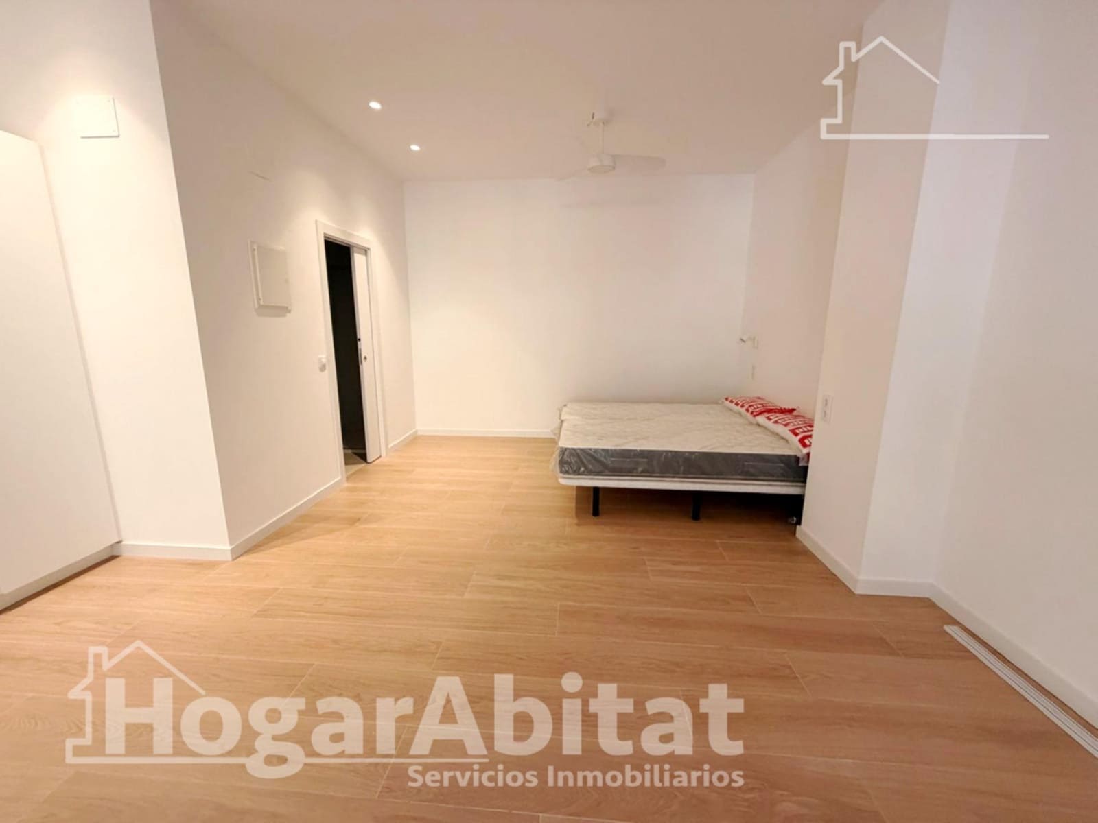4 sovrum Lägenhet till salu i Valencia stad - 749 000 € (Ref: 9878919)