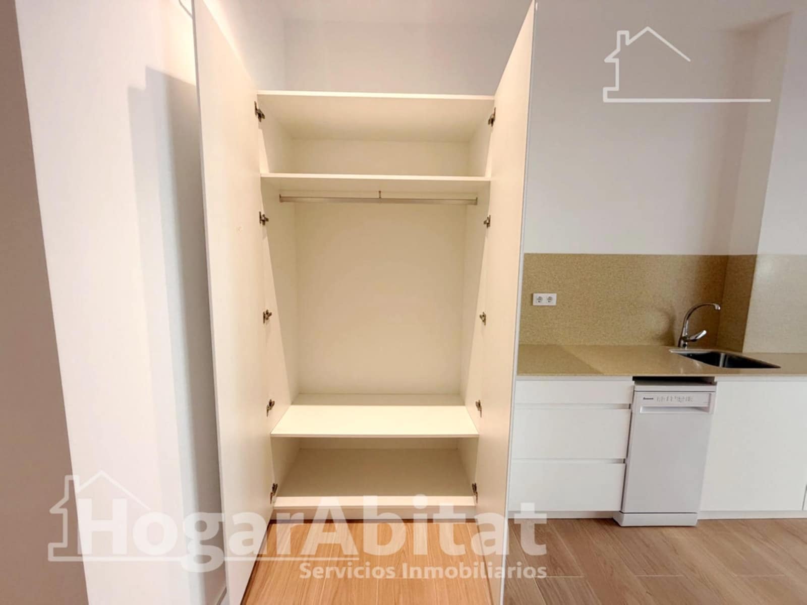 4 sovrum Lägenhet till salu i Valencia stad - 749 000 € (Ref: 9878919)