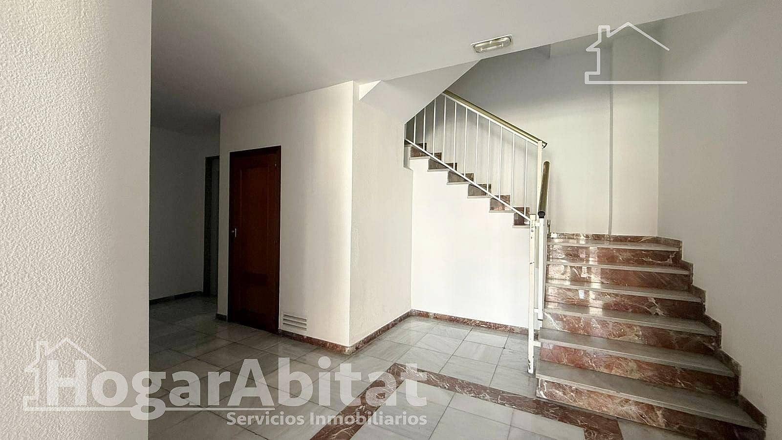 3 quarto Apartamento para venda em Gandia com garagem - 150 000 € (Ref: 9881975)