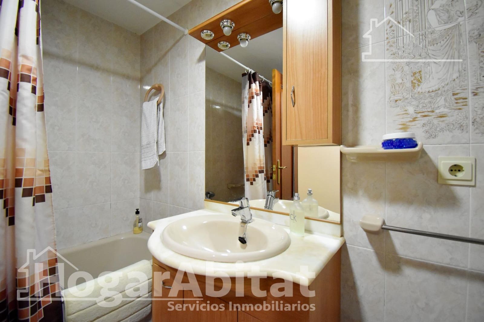 3 quarto Apartamento para venda em Gandia com garagem - 150 000 € (Ref: 9881975)