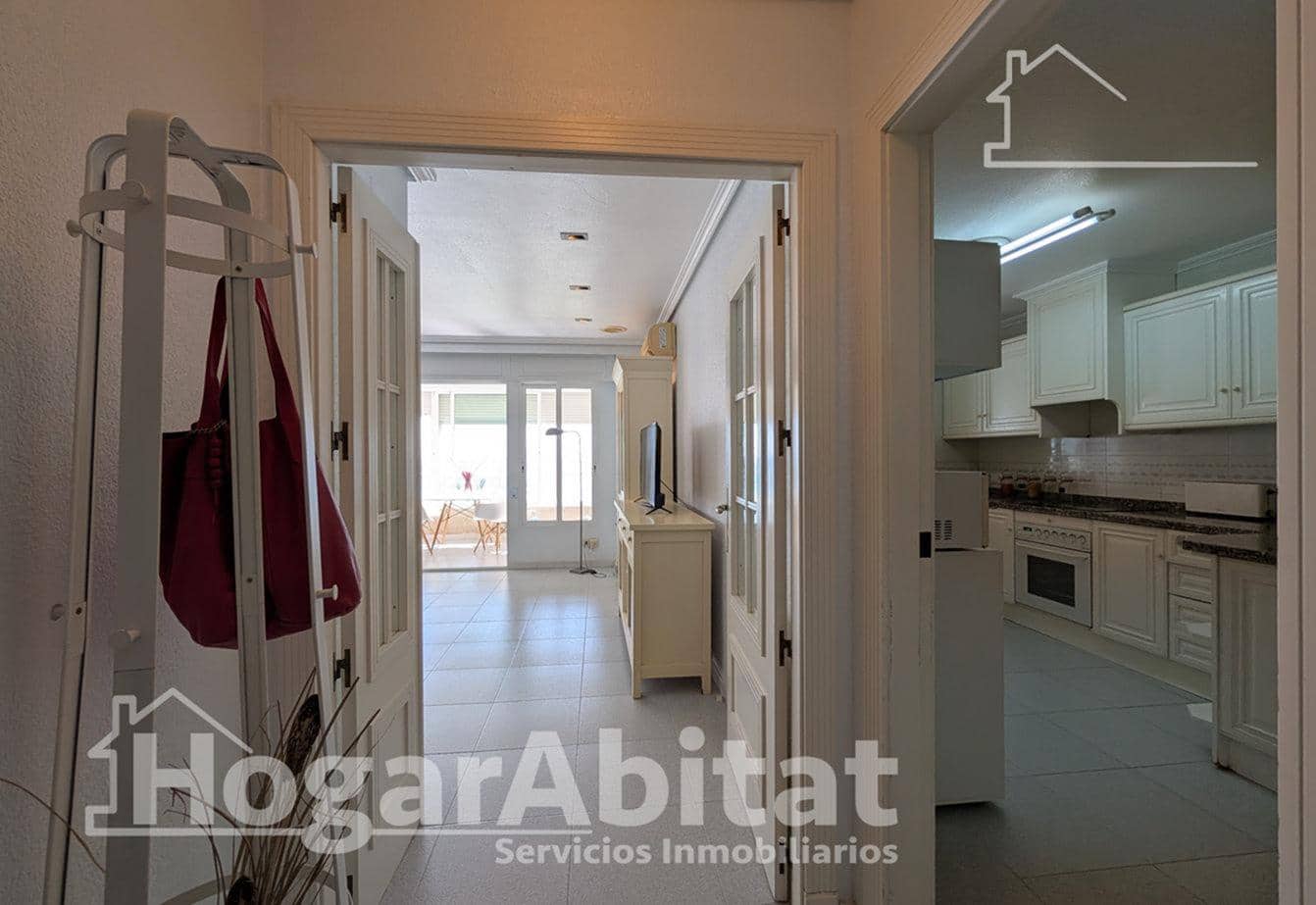 3 bedroom Flat for sale in Arenales del Sol with pool - € 399,000 (Ref: 9881981)