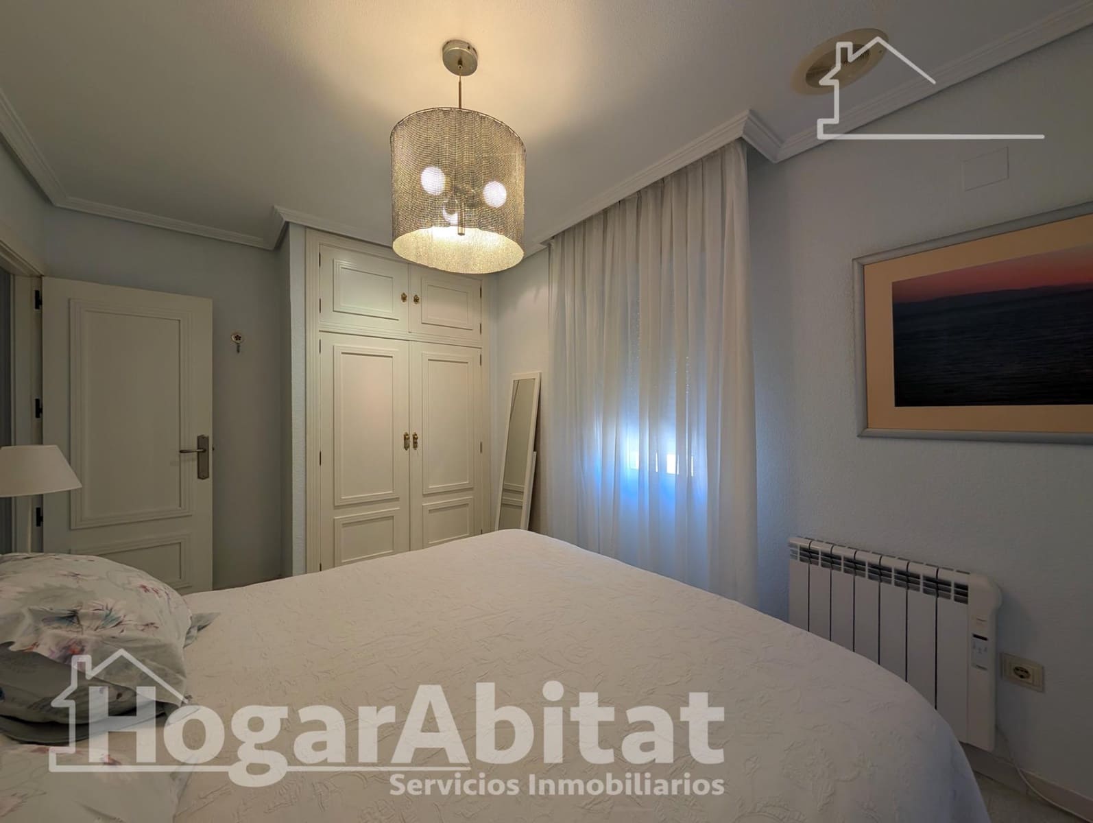 3 bedroom Flat for sale in Arenales del Sol with pool - € 399,000 (Ref: 9881981)