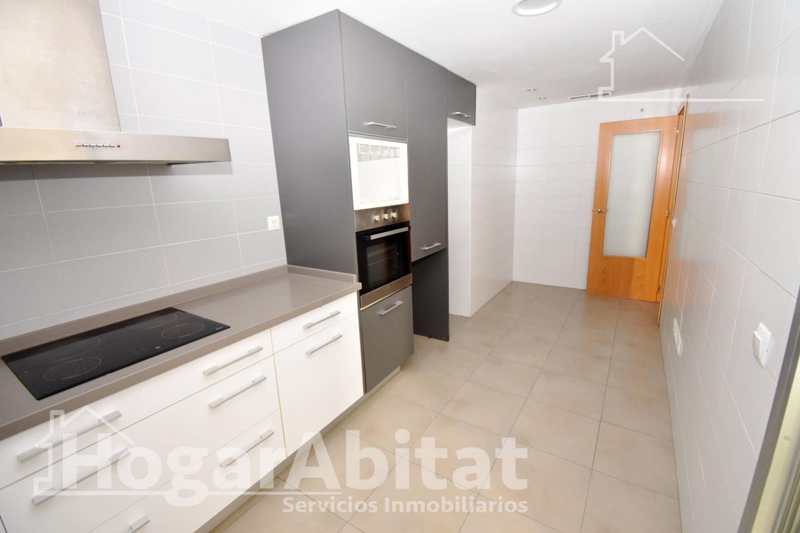 3 bedroom Flat for sale in Massanassa with garage - € 325,000 (Ref: 9881983)