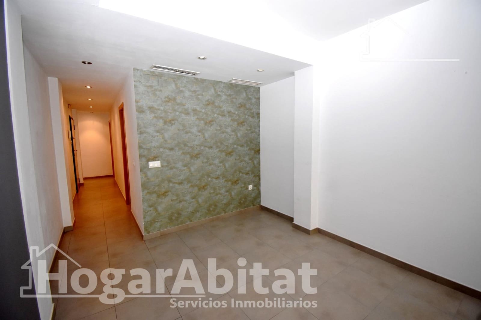 3 bedroom Flat for sale in Massanassa with garage - € 325,000 (Ref: 9881983)