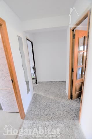 3 slaapkamer Penthouse te koop in Mislata - € 250.000 (Ref: 9881984)