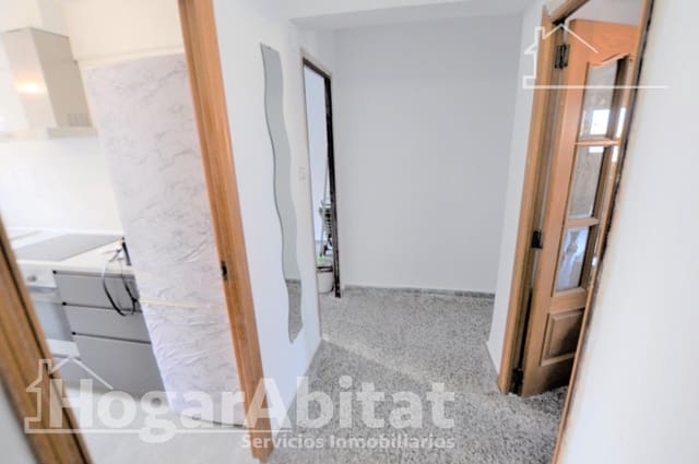 3 slaapkamer Penthouse te koop in Mislata - € 250.000 (Ref: 9881984)