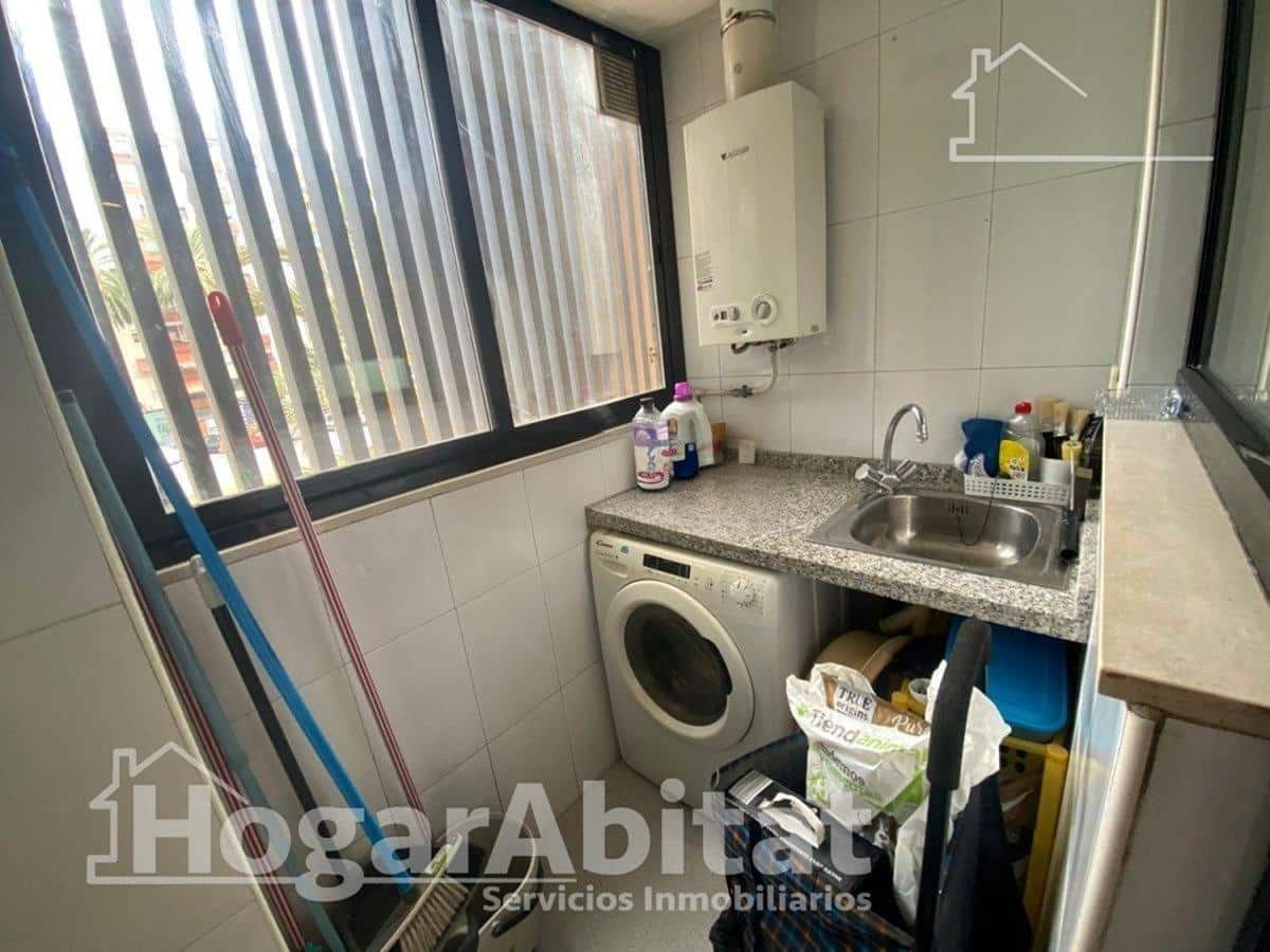 Piso de 3 habitaciones en València ciudad en venta con garaje - 530.000 € (Ref: 9881985)